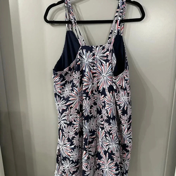Crown & Ivy Dress Firework Red White and Cute Flyback Size XL July 4th - Picture 3 of 9